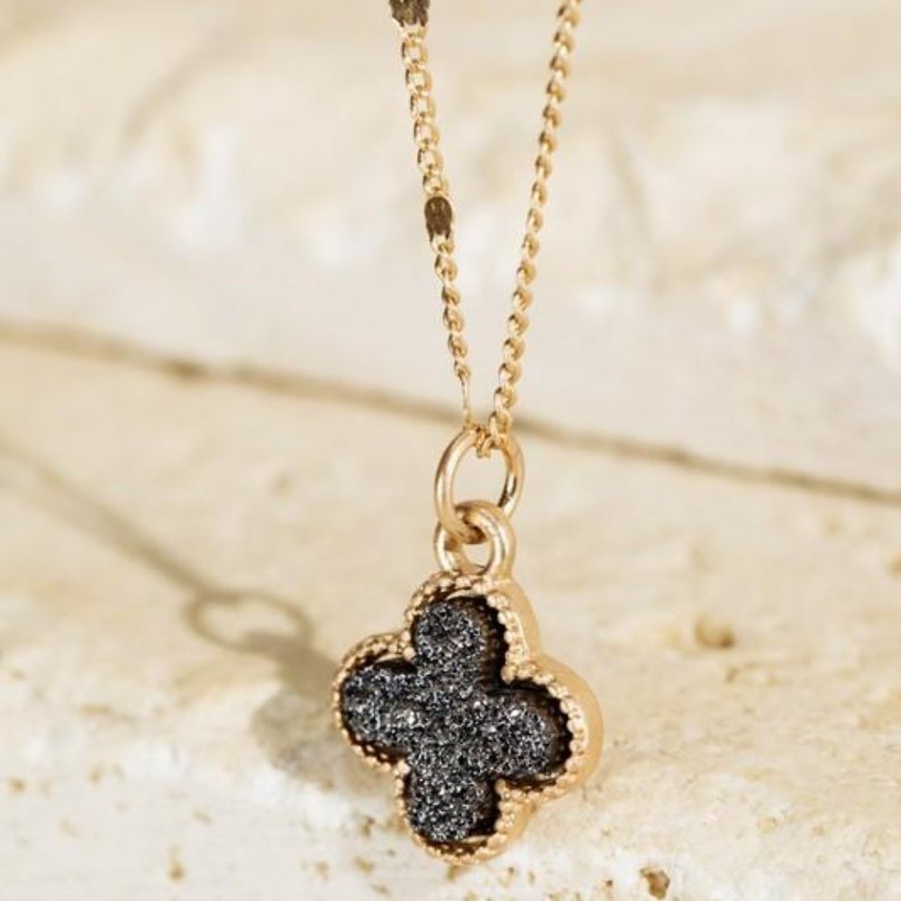Show Em All Clover Necklace-Hematite/Gold